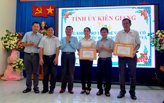 Tỉnh ủy Kiên Giang tặng bằng khen cho tập thể, cá nhân …